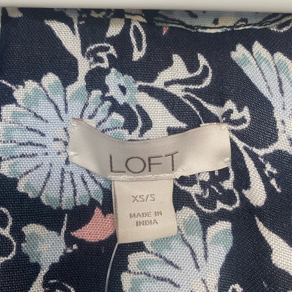 NWT Loft blue floral kimono blouse - Picture 3 of 3